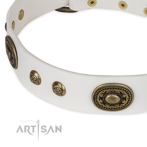 Decorated full grain leather collar for your attractive doggie