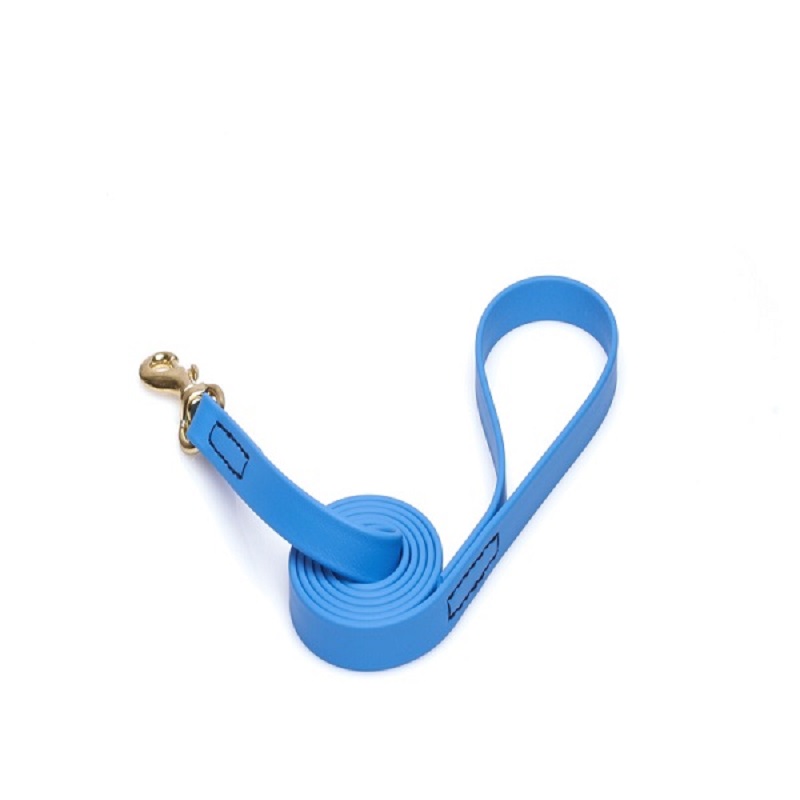 Blue Waterproof American Bulldog Leash Made of Biothane